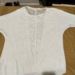 Dolce Cabo size XL Lightweight white crew neck 3/4 sleeve open back sweater